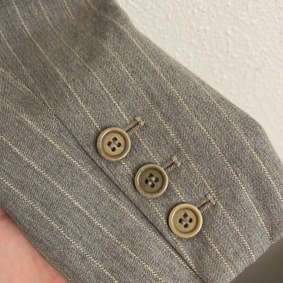Theory Striped Wool Blend Blazer Grey/Beige Petite - Picture 4 of 11
